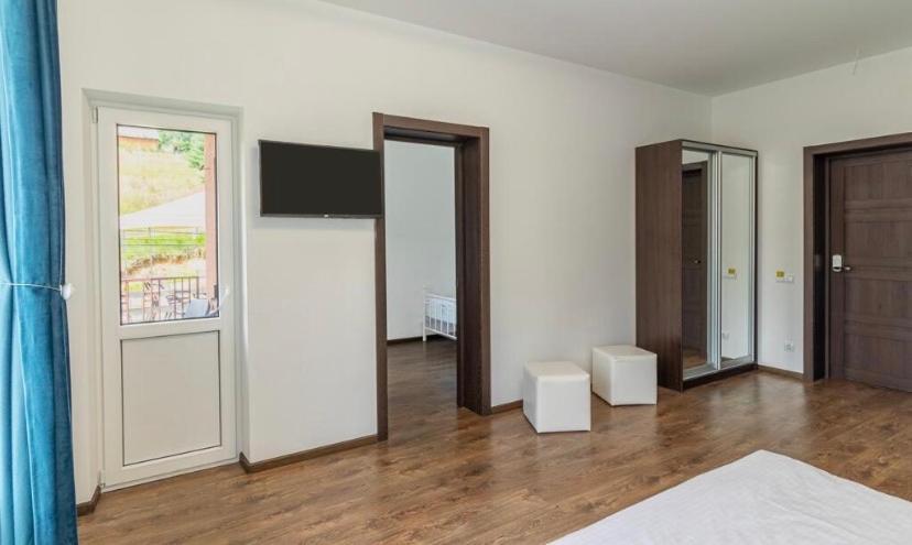 Imperial Hotel Μπούκοβελ Εξωτερικό φωτογραφία