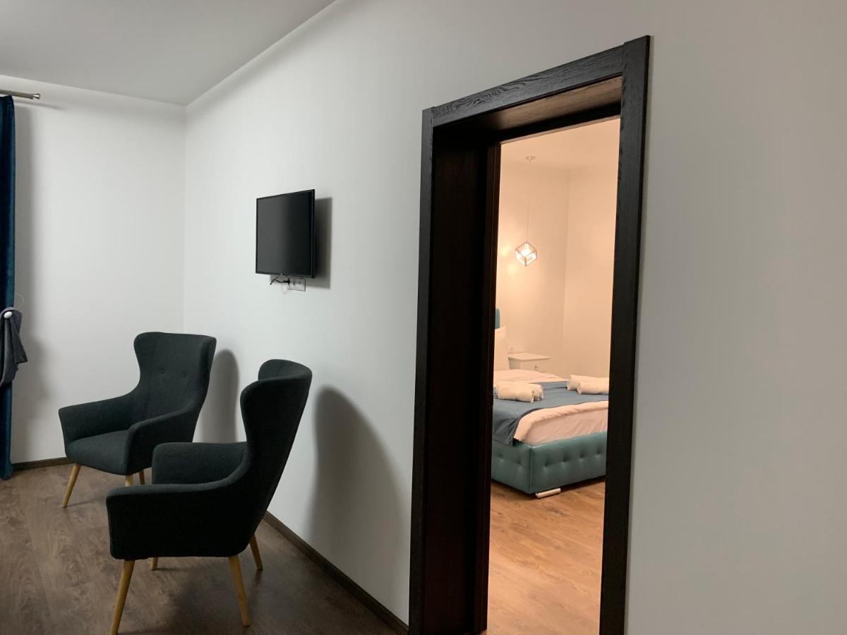Imperial Hotel Μπούκοβελ Εξωτερικό φωτογραφία
