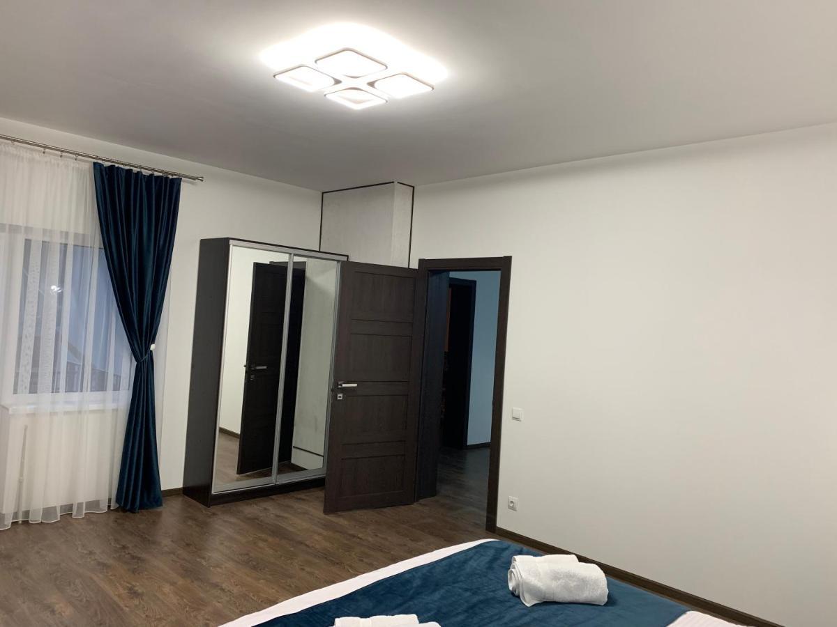 Imperial Hotel Μπούκοβελ Εξωτερικό φωτογραφία