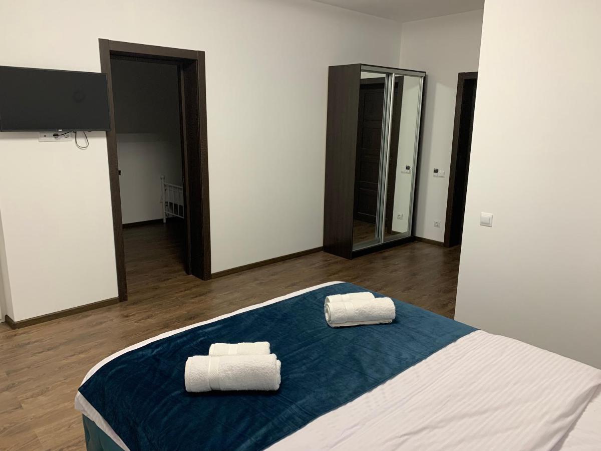 Imperial Hotel Μπούκοβελ Εξωτερικό φωτογραφία