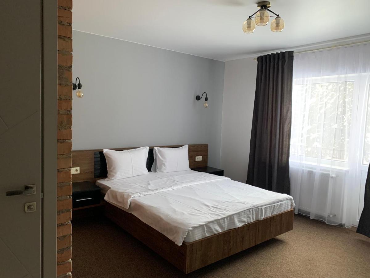 Imperial Hotel Μπούκοβελ Εξωτερικό φωτογραφία
