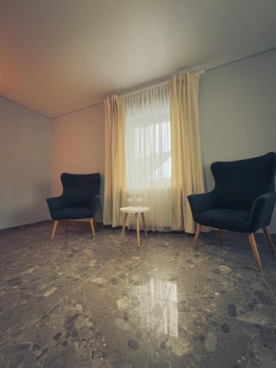 Imperial Hotel Μπούκοβελ Εξωτερικό φωτογραφία