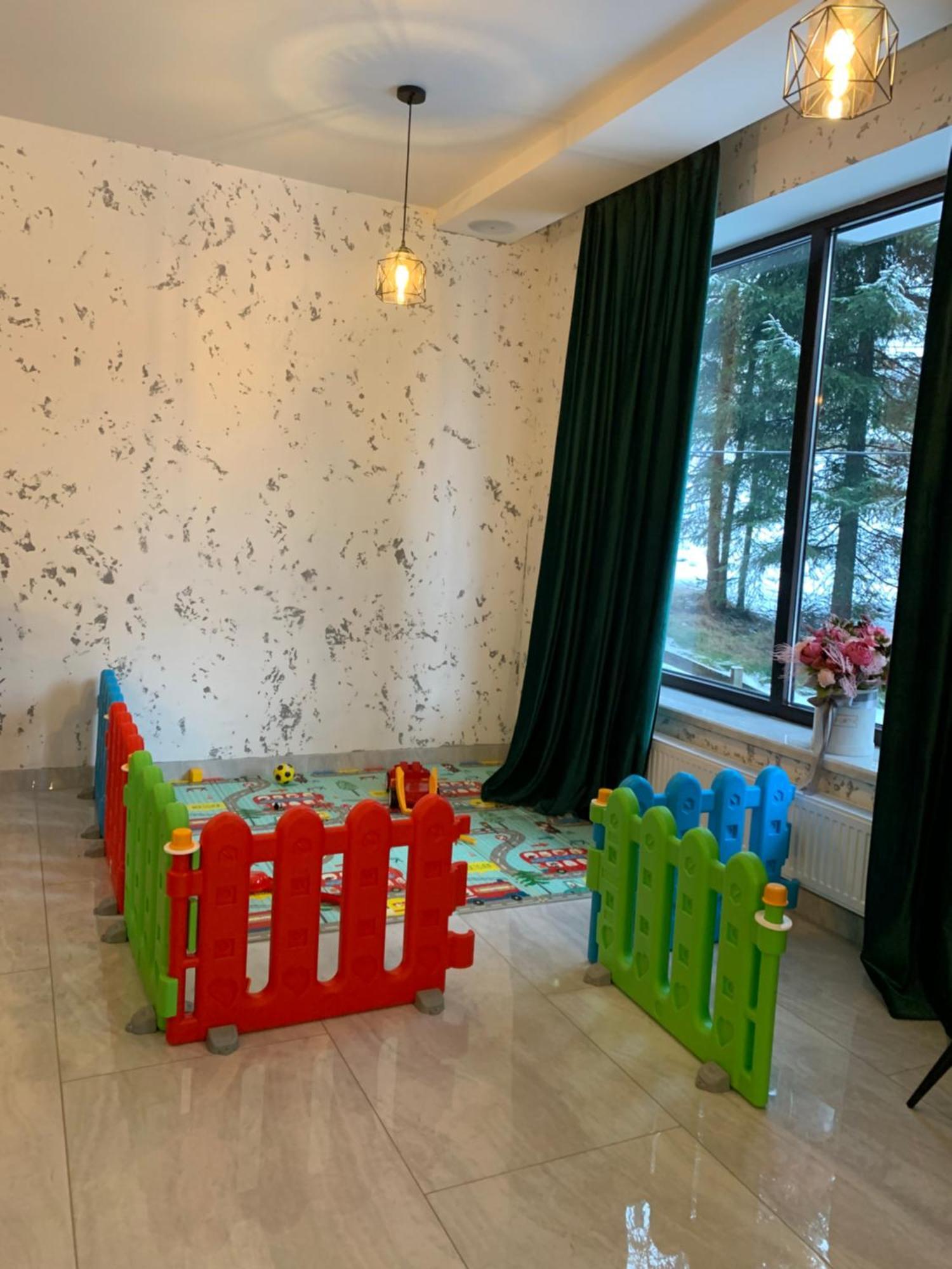 Imperial Hotel Μπούκοβελ Εξωτερικό φωτογραφία
